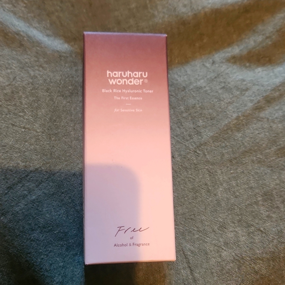 Haruharu wonder toner hyaluronic acid